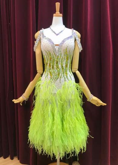 ITAKU-L055  ホワイト×ライム   15万円